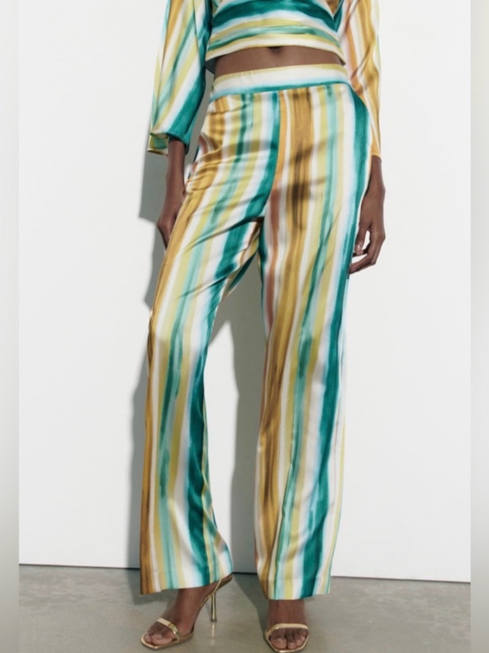 Zara Multicolored Striped Pants - Size Medium - NWT - Picture 3 of 5